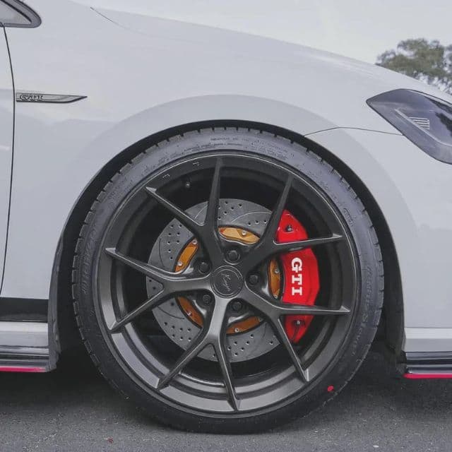 2 Stickers remplacement OEM Etrier freins compatible GOLF GTI — photo 1