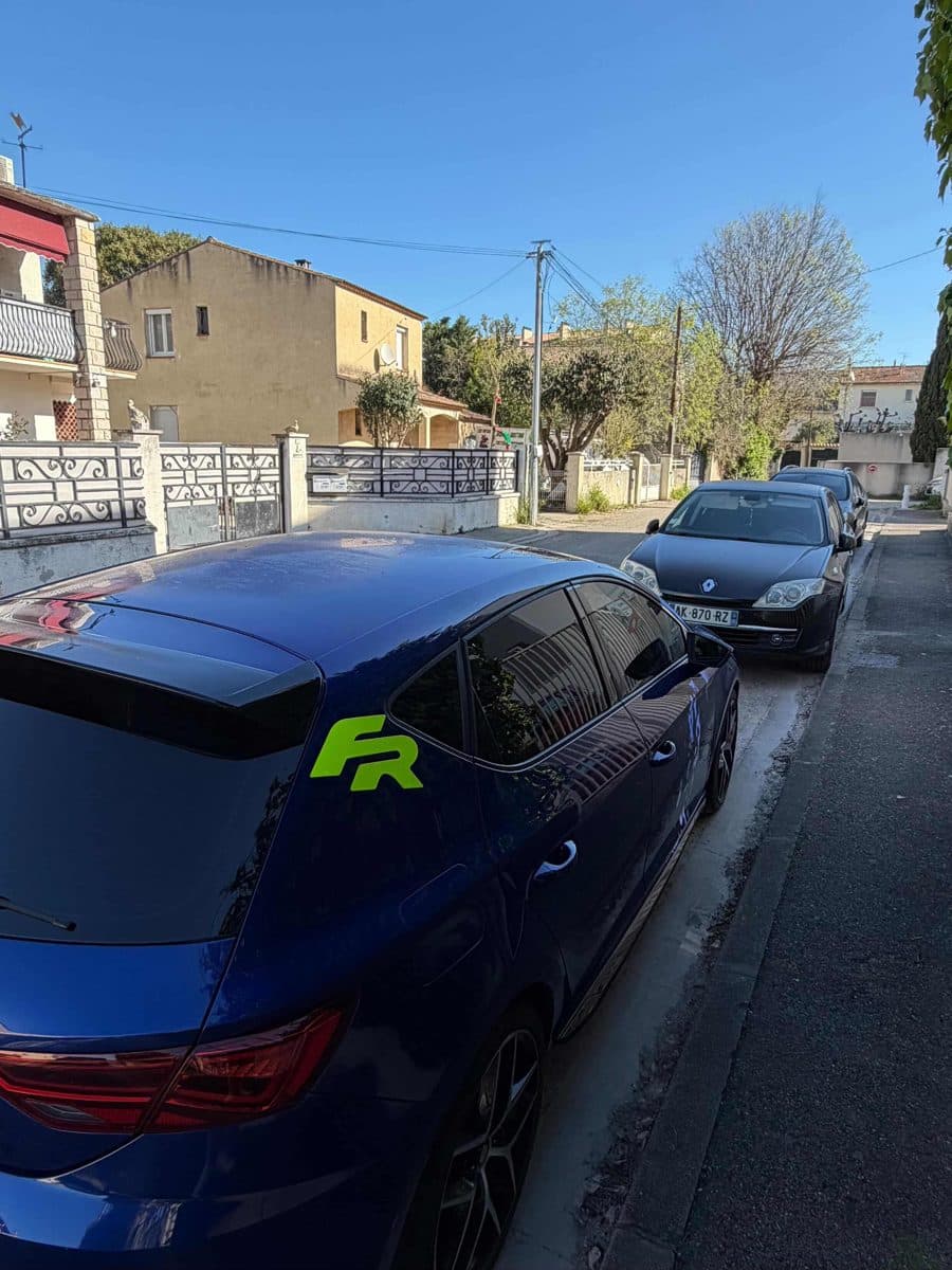 Lot de 2 Stickers FR pour Seat Leon — photo 1